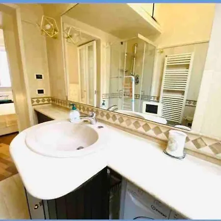 Apartment Apostoli Charme *